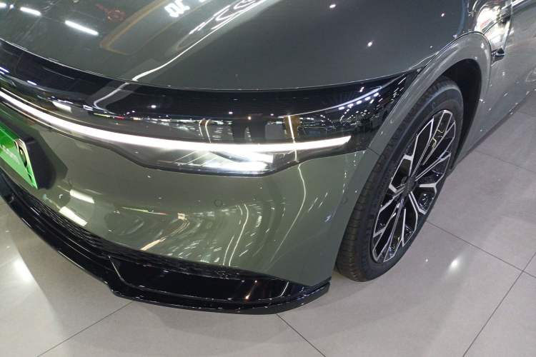 Used Zeekr 007 2025 Long-Range Rear-Wheel-Drive Intelligent Driving Version 100 kWh