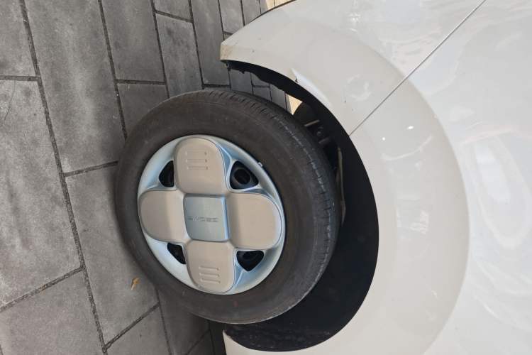 Used Geely Galaxy Panda 2024 Panda Mini 200km Endurance Bear