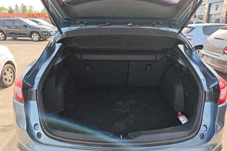 Used Mazda CX-4 2016 2.0L Automatic 2WD Blue Sky Dynamic Edition