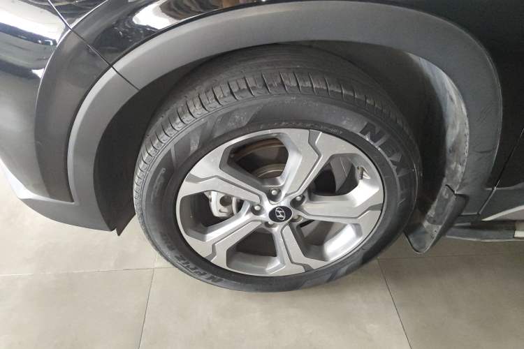 Used Hyundai Santa Fe 2020 380 TGDi Automatic Two-Wheel Drive GLS Luxury Edition Exterior 1