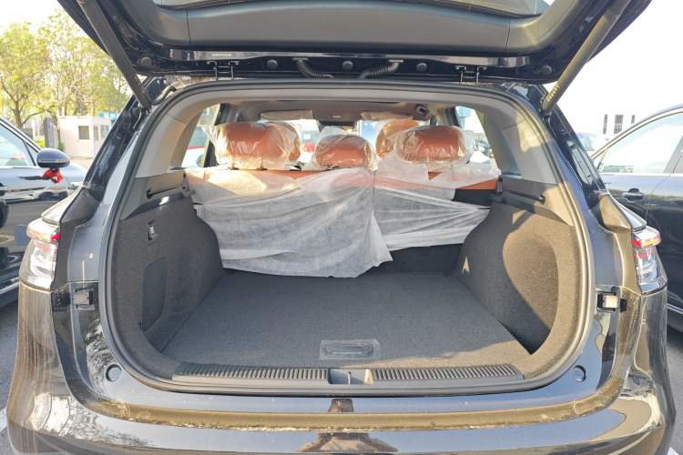 Used Hima H5 2025 Model Range-Extending Pro Trunk