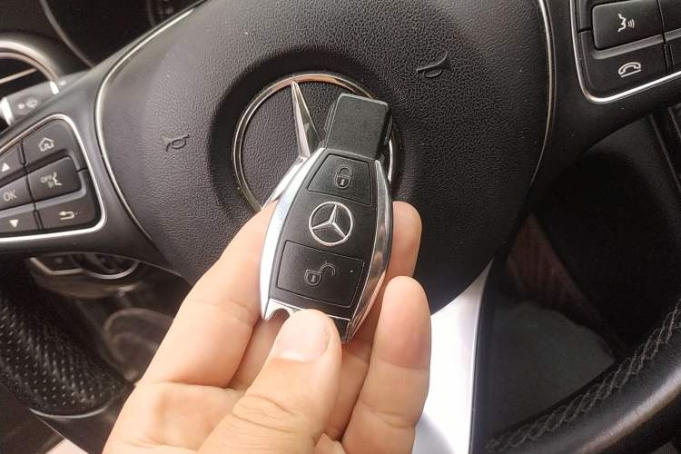 Used Mercedes-Benz C-Class 2016 C 180 Estate Vehicle Key