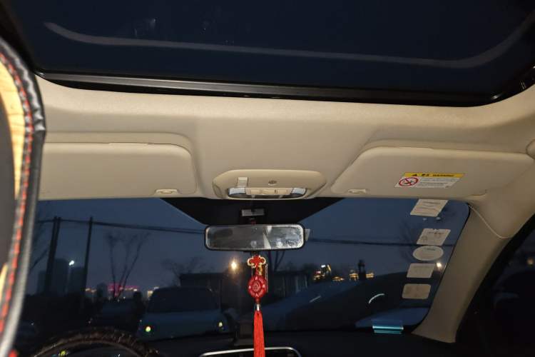 Used Ford Escort 2015 1.5L Automatic Fashion Model
