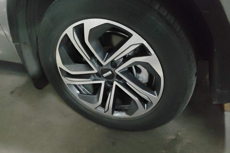 Used Wey Macchiato DHT-PHEV 2021 1.5L Special Edition Right Front Wheel Hub