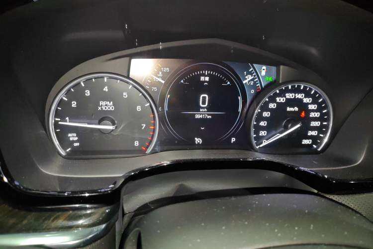 Used Cadillac XT5 2018 25T Luxury Model