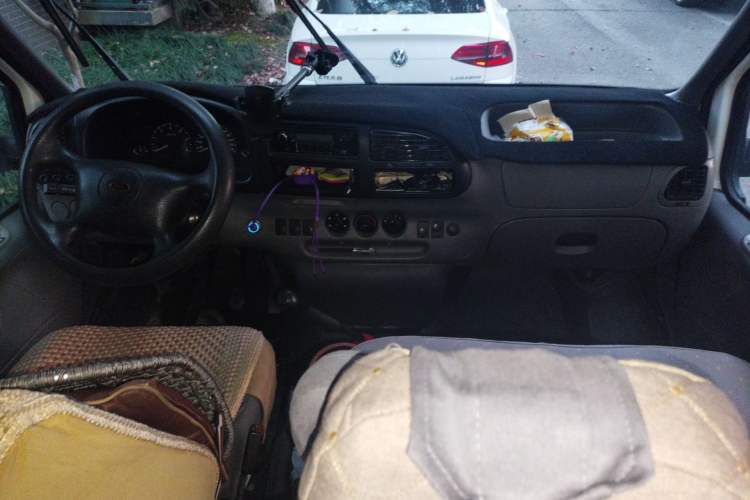 Used Ford Classic Transit 2015 2.8T Diesel Multi-Function Vehicle Short Wheelbase 6-Seater Mid-Roof Edition JX493ZLQ4