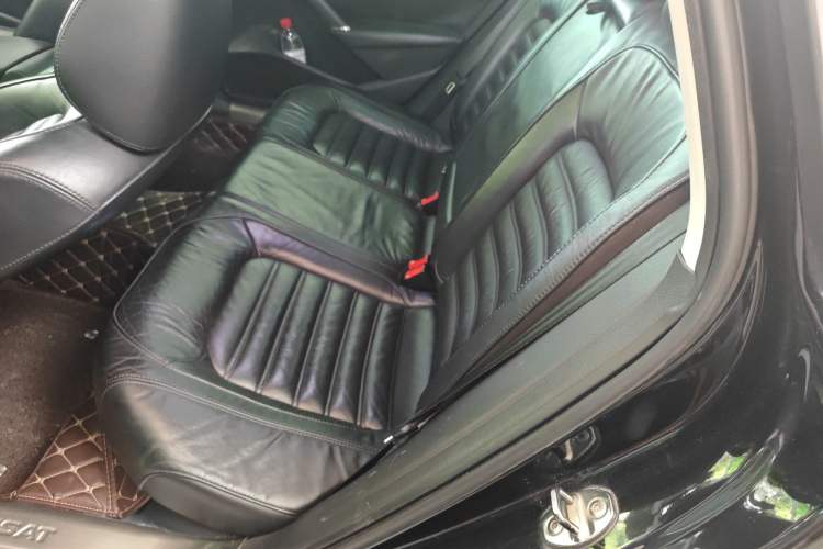 Used Volkswagen Passat 2013 1.8TSI DSG Prestige Edition Left Rear Seat