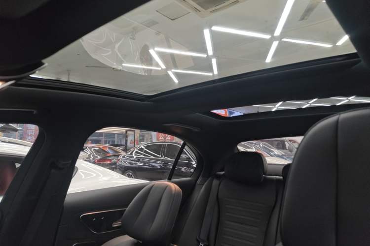 Used Mercedes-Benz C-Class 2022 Restyled C 260 L Sport Edition Headliner