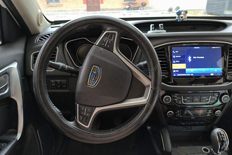 Used Geely Auto Vision X6 2016 1.8L Manual Luxury Model