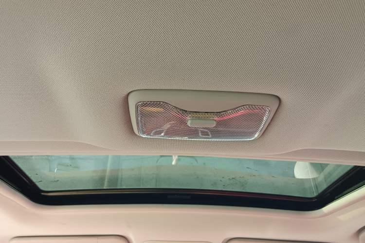 Used Changan CS35 2015 1.6L Manual Luxury Model China IV Standard
