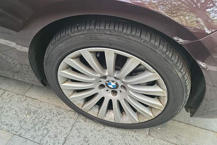 Used BMW 5 Series GT 2014 535i Leading Model