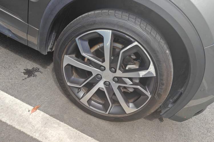 Used Lynk & Co 05 2020 2.0TD Four-Wheel Drive HypeHalo Right Front Wheel Hub