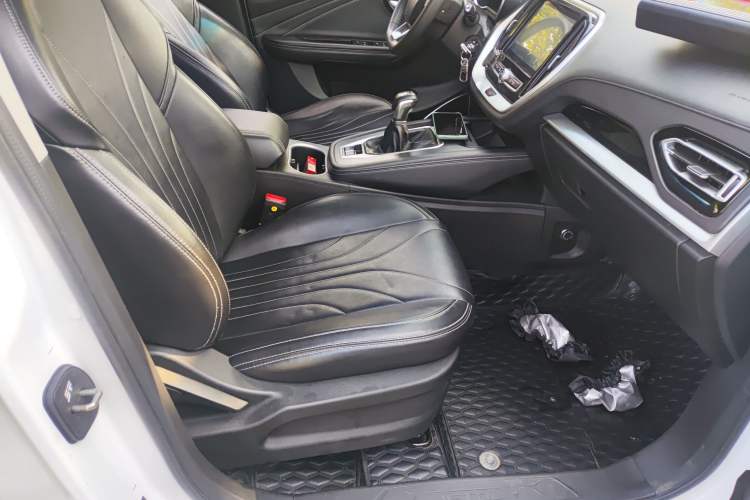 Used JETOUR X70M 2022 1.5T Manual Advanced Partner Version 5 Seats Right Front Seat