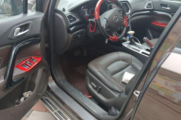 Used GAC Trumpchi GS4 2015 200T G-DCT Luxury Edition