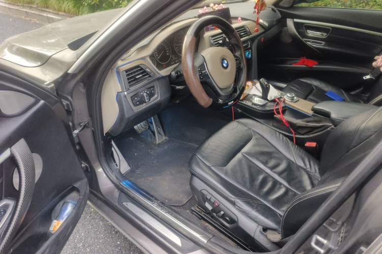 Used BMW 3 Series 2013 320Li Fashion Design Package