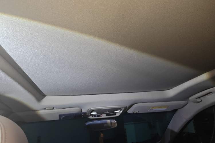 Used Cadillac XTS 2015 28T Elite Model Headliner