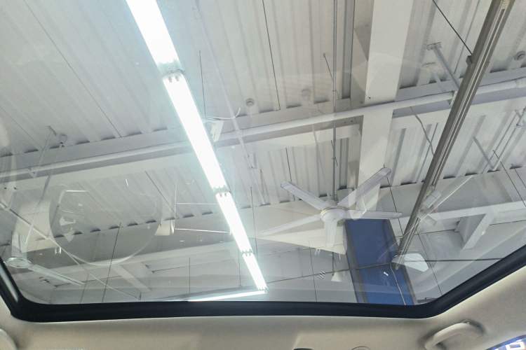 Used Land Rover Discovery Sport New Energy 2022 Facelifted P300e Plug-in Hybrid Electric Version Headliner