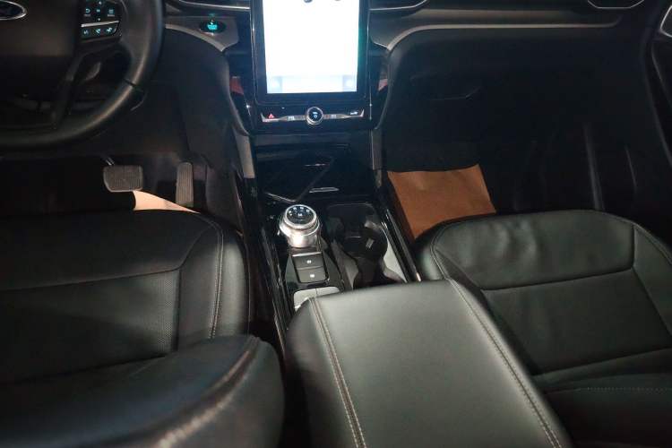 Used Ford Explorer 2020 EcoBoost 285 Rear-Drive Trend Edition 7-Seater
