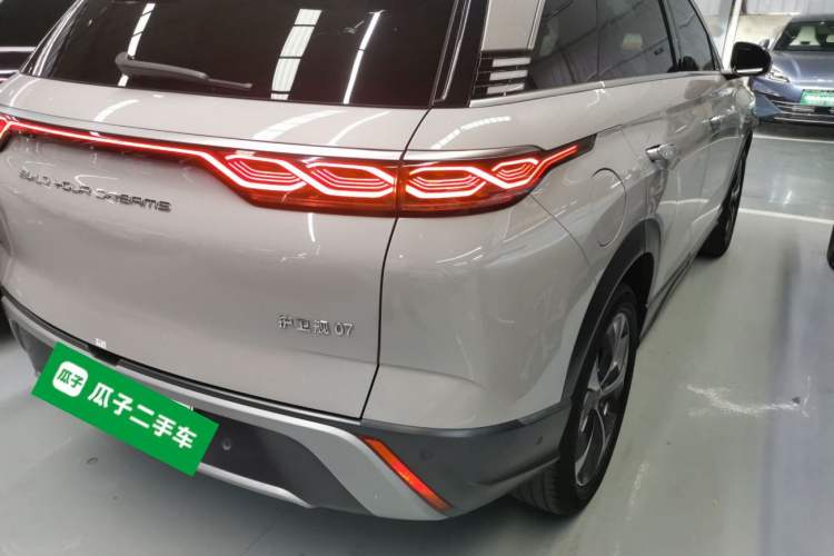 Used BYD Frigate 07 2023 DM-i 100KM Flagship Model Exterior 3