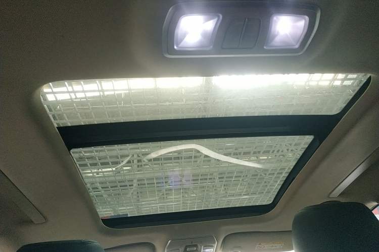 Used Geely Auto Emgrand GT 2017 2.4L Comfort Model Headliner