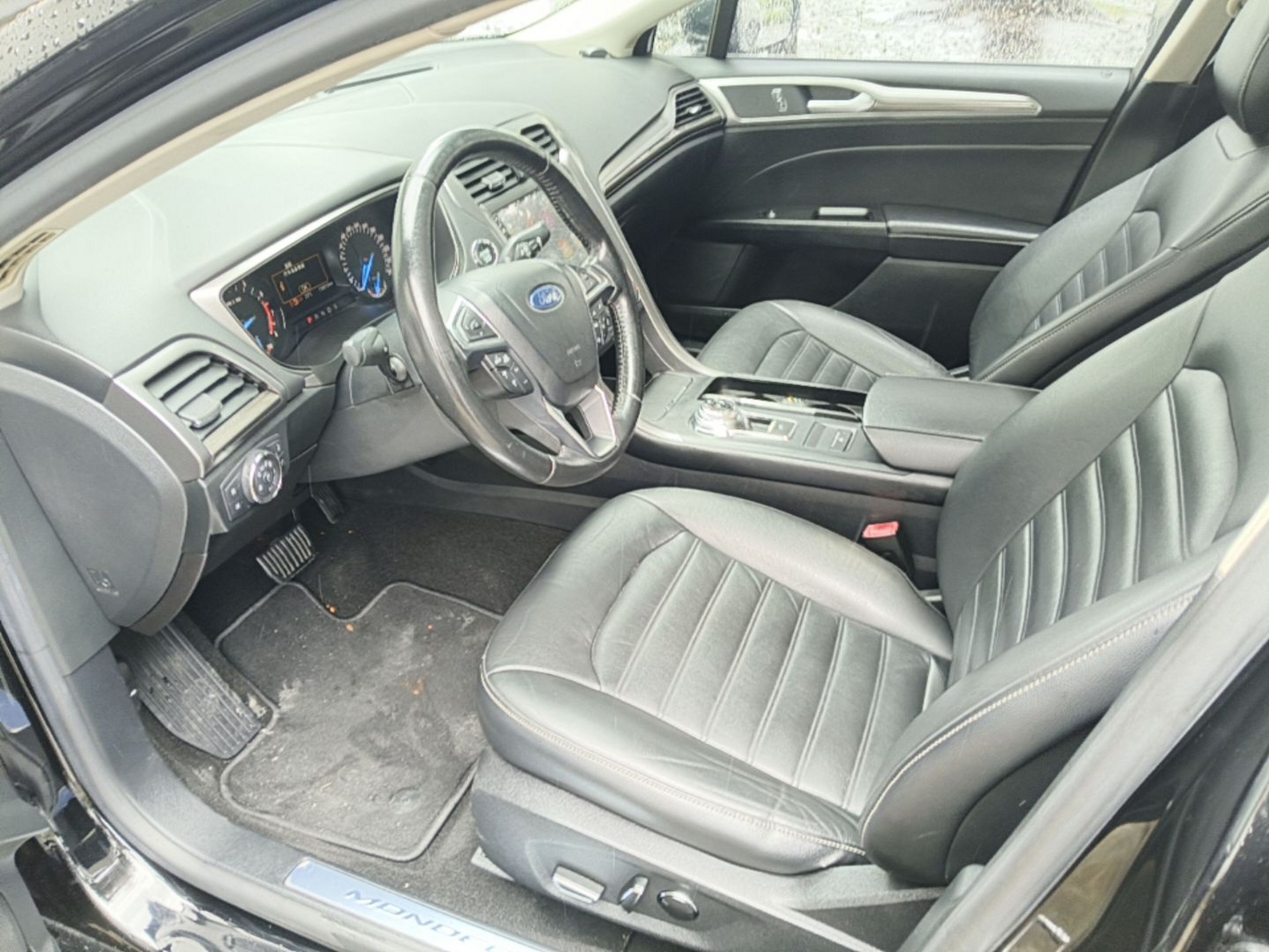Interior delantero