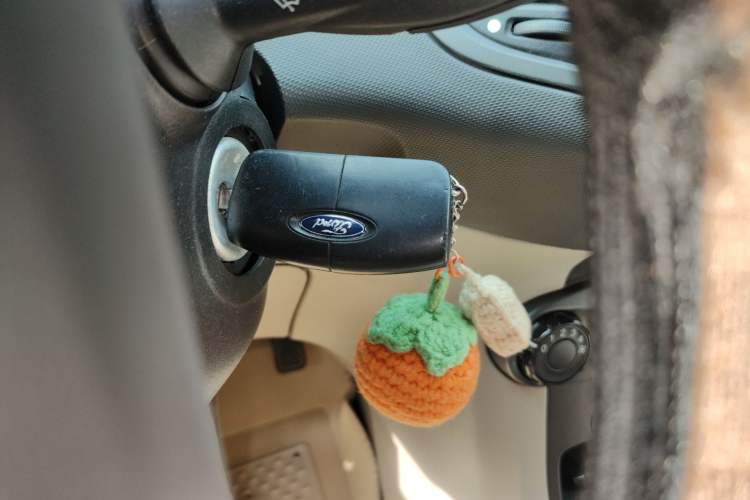 Used Ford Fiesta 2013 Sedan 1.5L Automatic Fashion Edition Vehicle Key