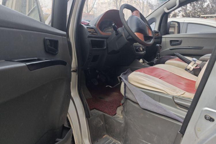 Used Wuling Zhengcheng 2015 1.8L Comfort Model LJ479QE2