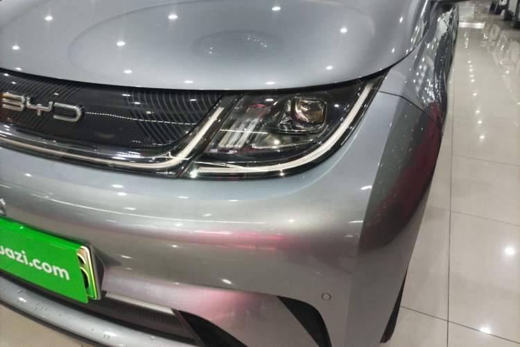 Used BYD Dolphin 2023 420 km Fashion Edition
