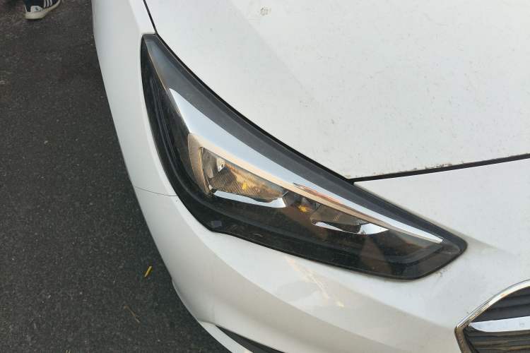 Used Buick Excelle 2020 15N CVT Elite Edition Right Front Headlight