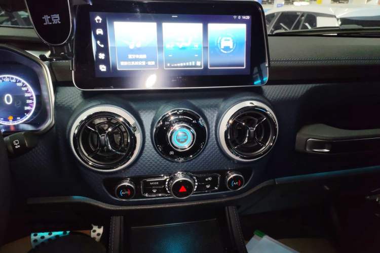 Used BAIC Off-Road BJ40 2024 2.0T Urban Hunter Honor Edition