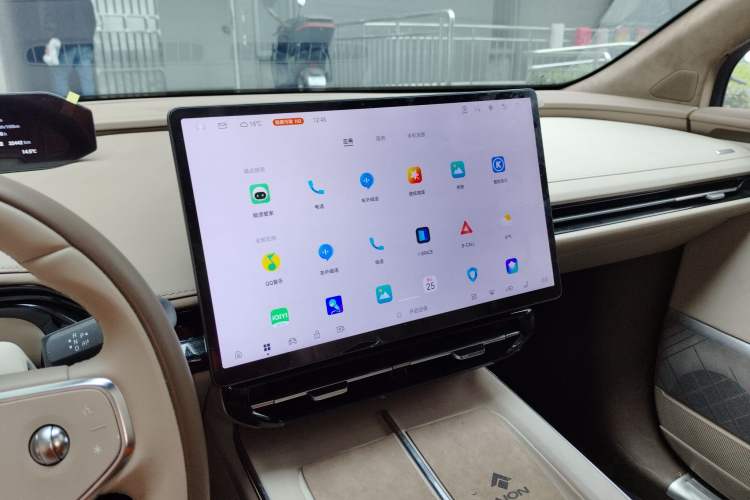 Used Hyptec HT 2023 670 Rear-Drive Ultra-High-Voltage NDA Version