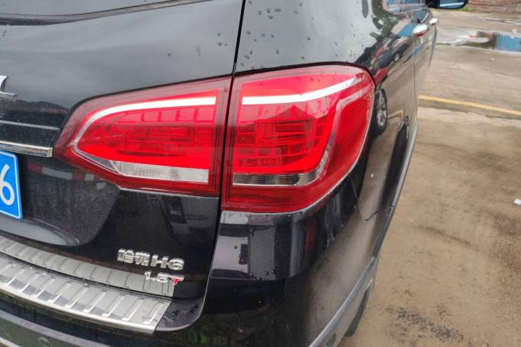 Used Haval H6 2014 Sport Version 1.5T Manual Two-Wheel Drive Elite Edition