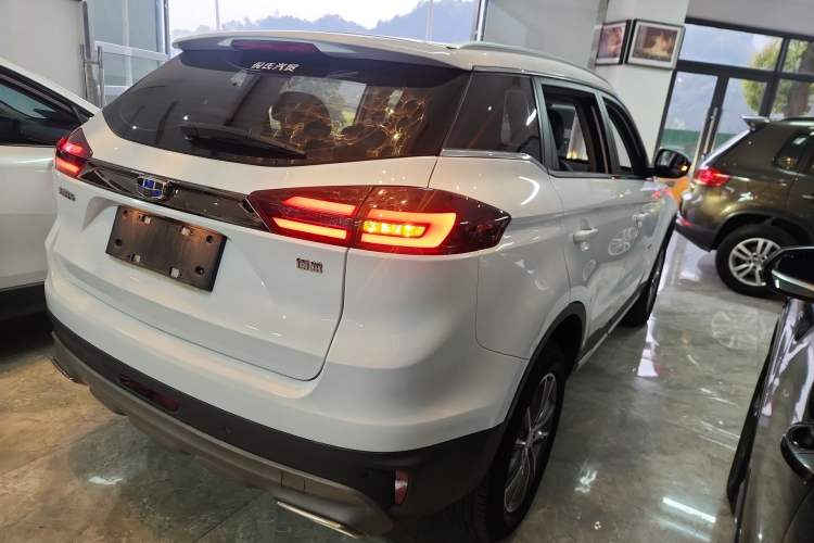 Used Geely Auto Emgrand X7 Sport 2020 1.8TD DCT Two-Wheel Drive Smart Connect 4G-Enabled Version Rear Right 45 Deg