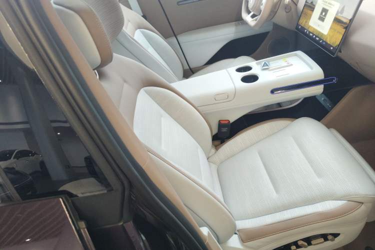 Used Avatr 07 2024 Pro+ All-Electric Version
