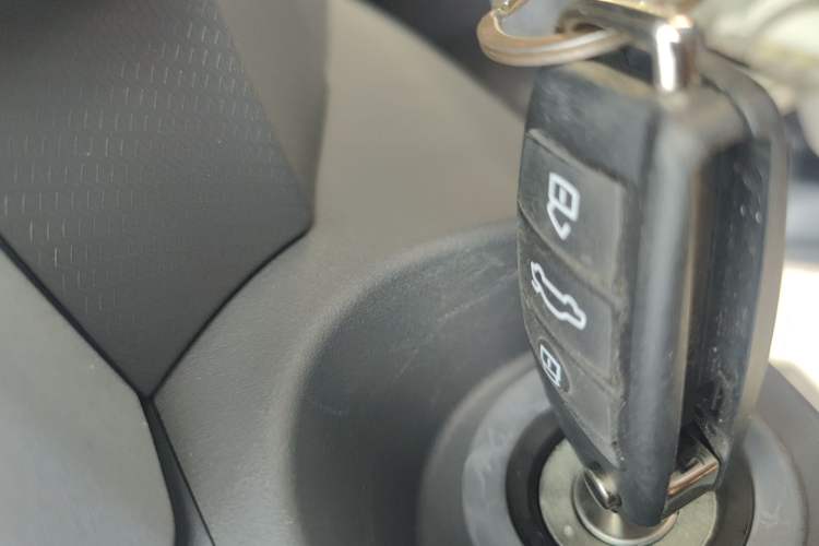 Used Chery QQ Ice Cream 2024 120km Milkshake Vehicle Key