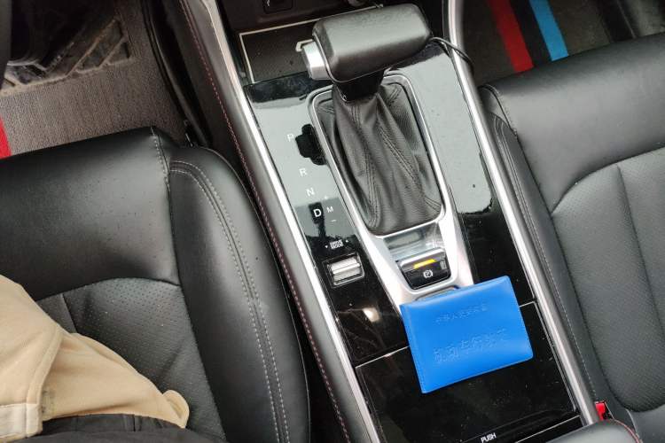 Used Changan CS75 2020 280T DCT Luxury Version China VI Standard