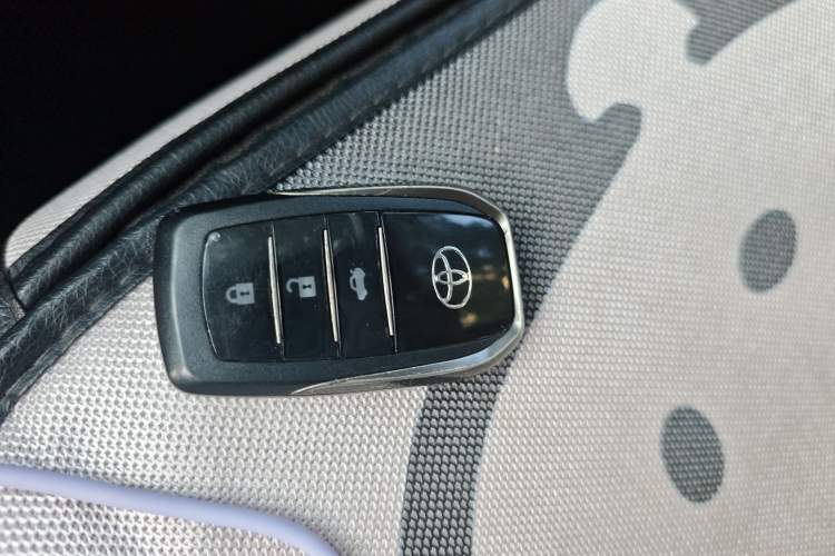 Used Toyota YARiS L Zhi Xuan 2020 X-Trail X 1.5L CVT Leading Edition