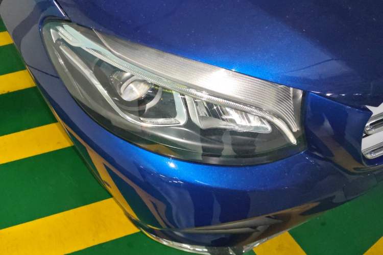 Used Mercedes-Benz GLC 2018 GLC 260 4MATIC Luxury Model