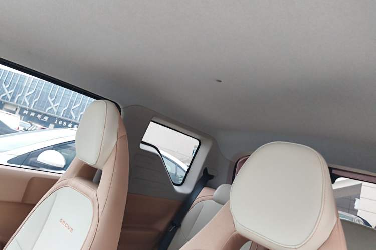 Used Geely Galaxy Panda 2024 Panda Mini 200km Longteng PRO Edition