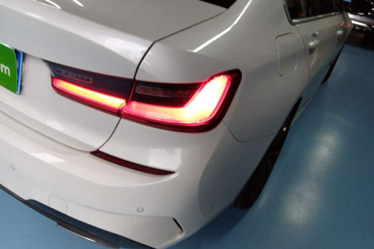 Used BMW 3 Series 2021 Second Facelift 325Li M Sport Package