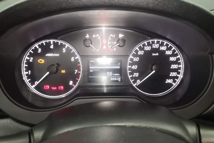 Used Nissan Tiida 2019 1.6L CVT Cool Edition China VI Standard
