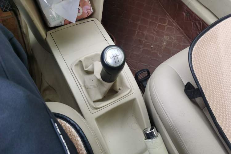 Used Volkswagen Polo 2009 Jingqu 1.4L Manual - Elegant Edition
