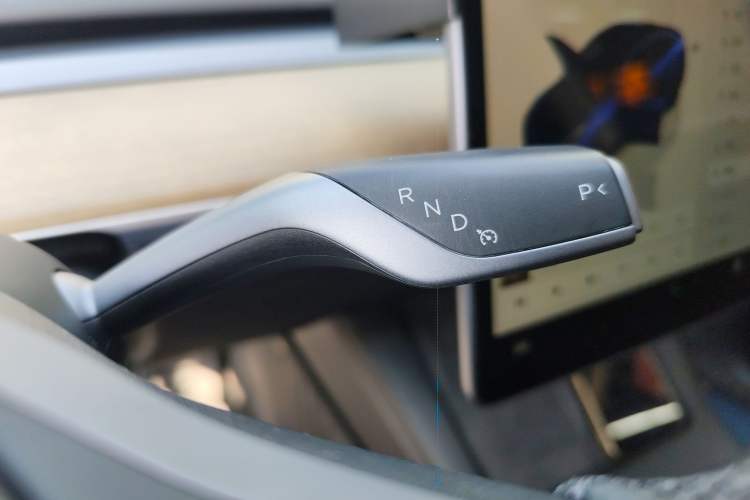 Used Tesla Model Y 2022 Rear-Wheel-Drive Version