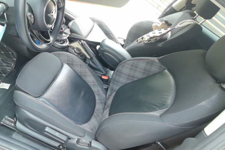 Used MINI 2016 1.5T COOPER Avant-Garde