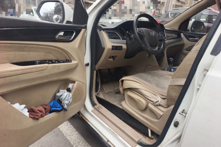 Used Baojun 730 2016 1.5L Manual Luxury Edition 7 Seats