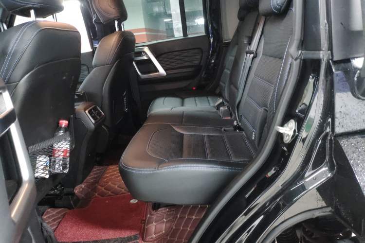 Used BAIC Off-Road BJ40 2024 2.0T Urban Hunter Honor Edition
