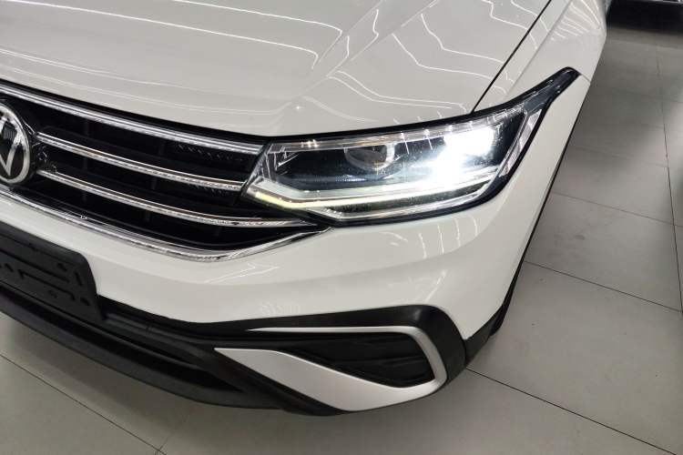 Used Volkswagen Tiguan L 2023 330TSI Automatic Two-Wheel Drive Comfort Edition