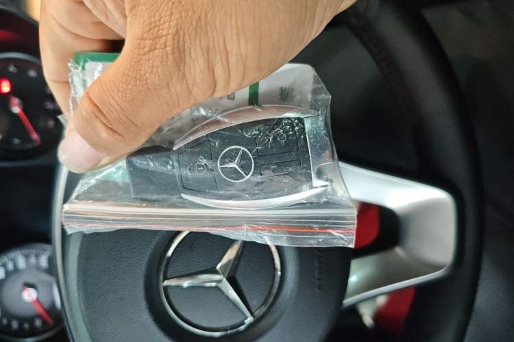 Used Mercedes-Benz C-Class 2017 Restyled C 180 L Fashion Edition Sport Version Vehicle Key