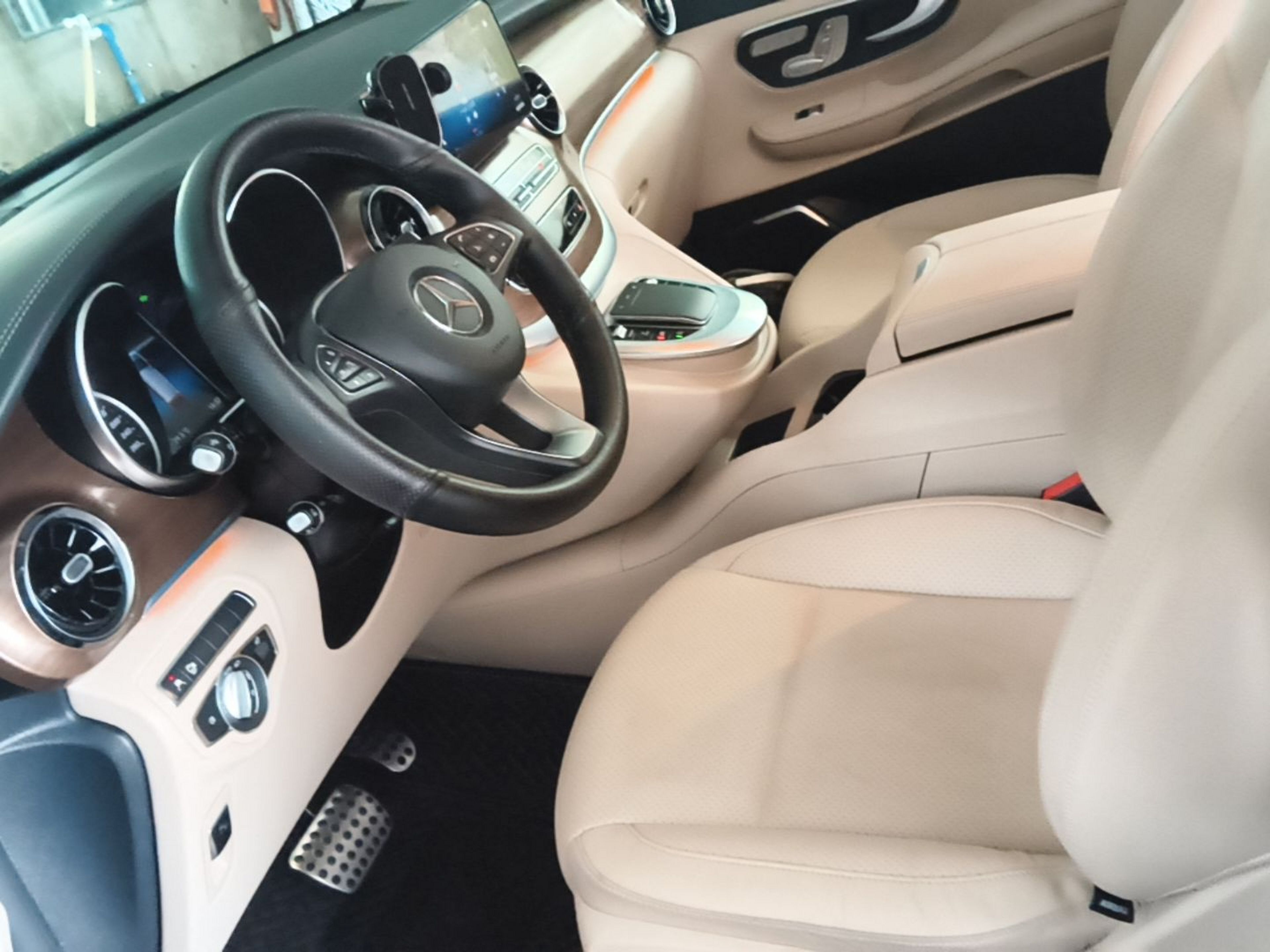 Interior delantero