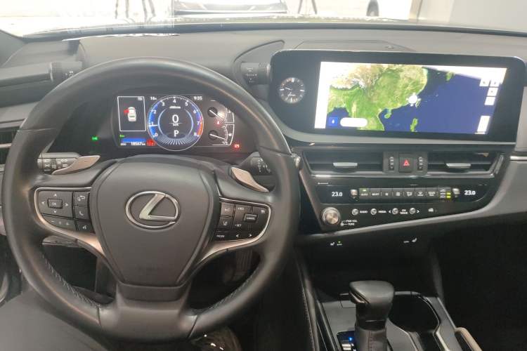 Used Lexus ES 2023 200 Excellence Edition